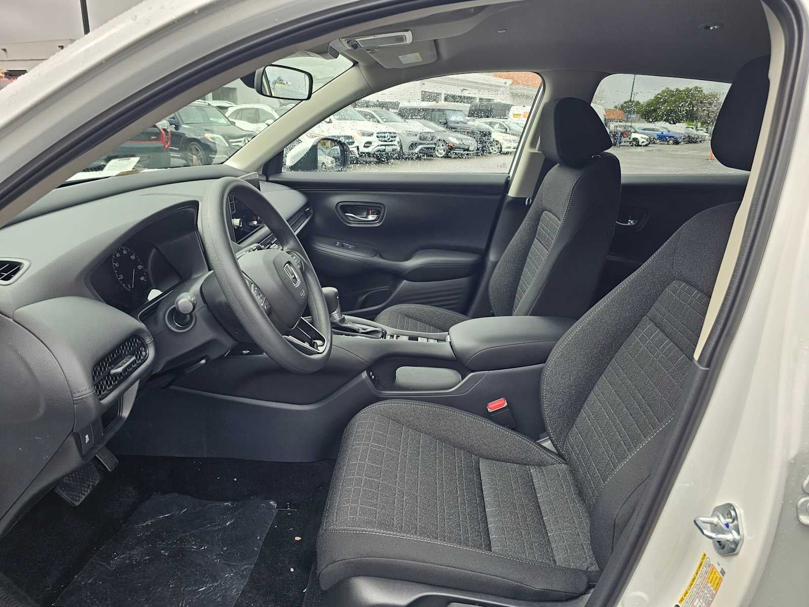 2026 Honda HR-V LX