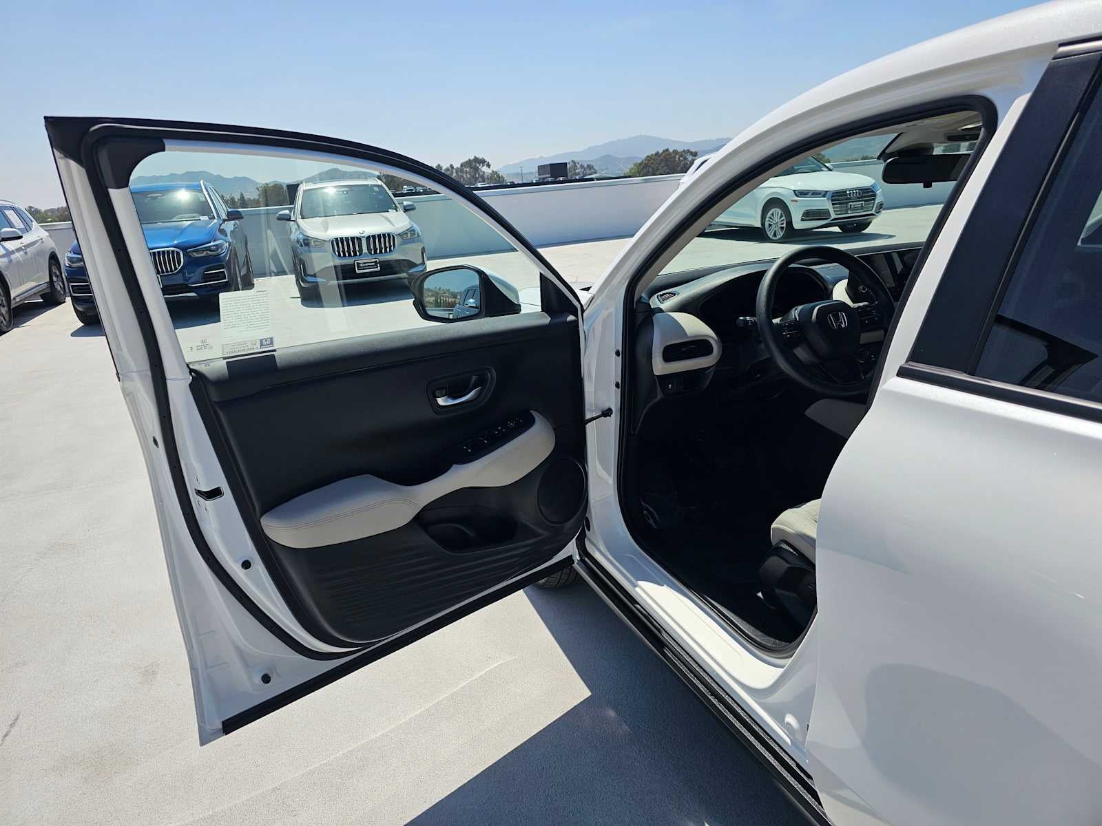 2026 Honda HR-V LX