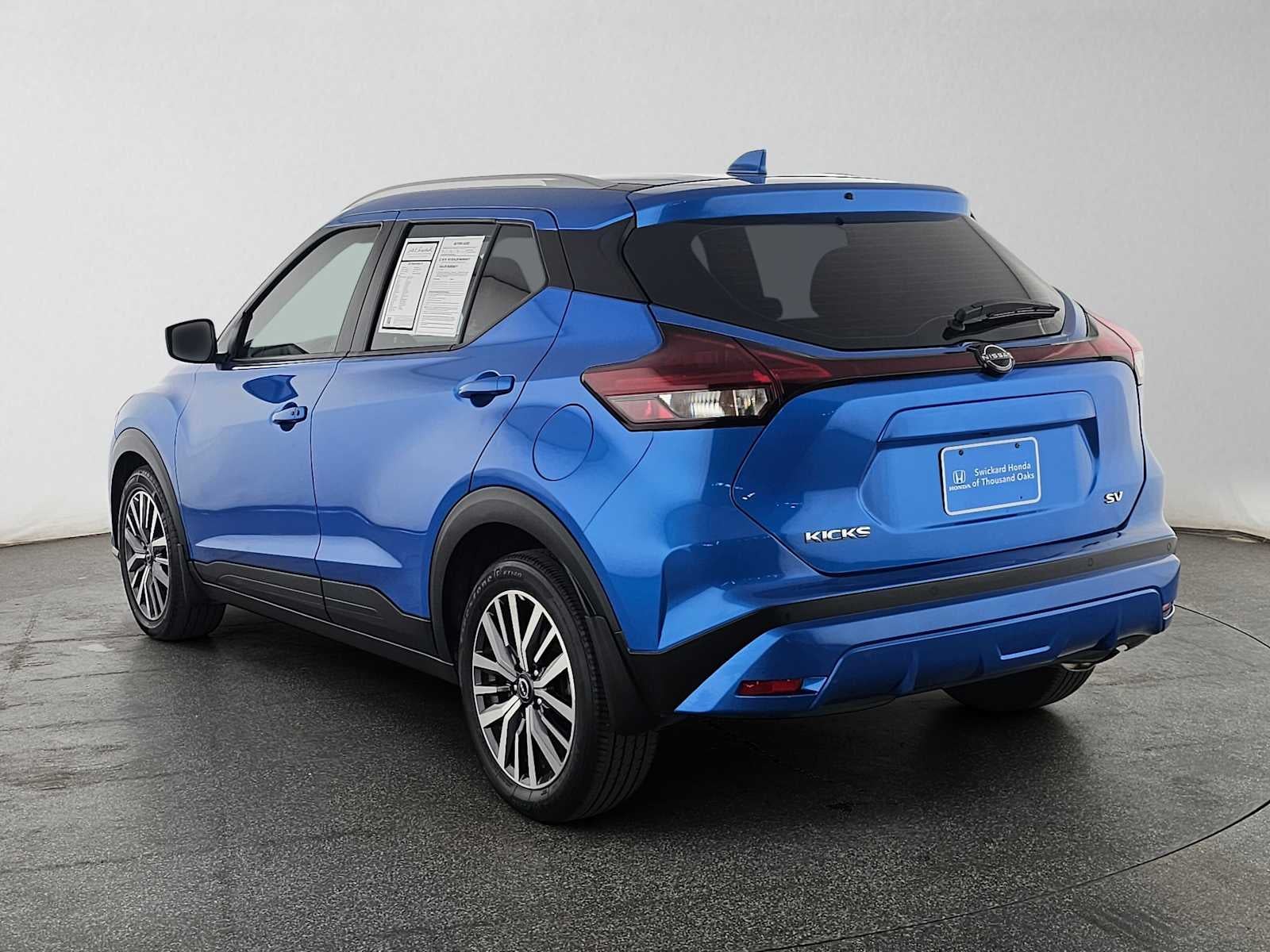 2023 Nissan Kicks SV