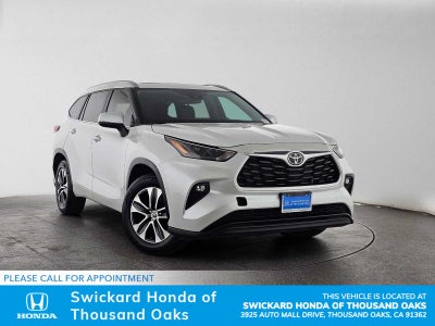 2023 Toyota Highlander XLE