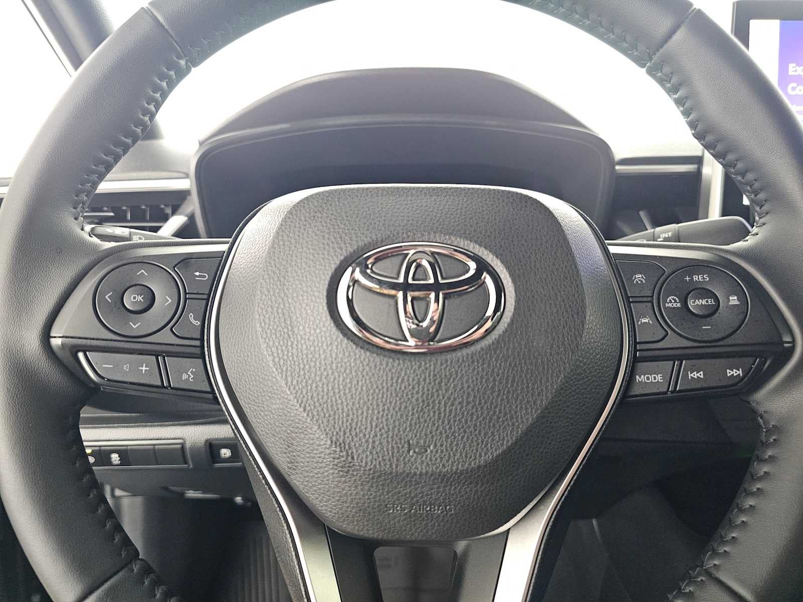 2025 Toyota Corolla Hybrid SE