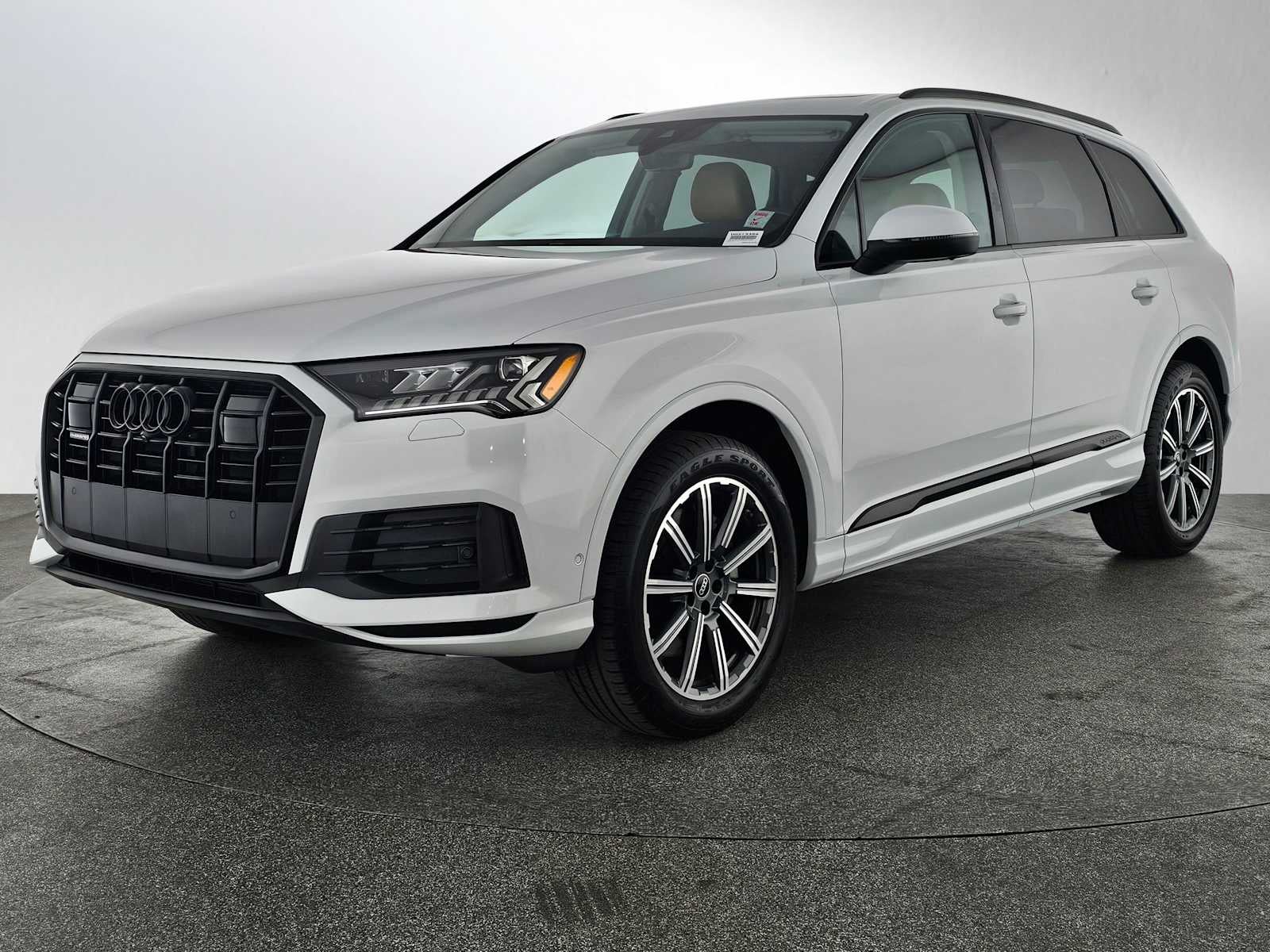 2023 Audi Q7 Premium Plus