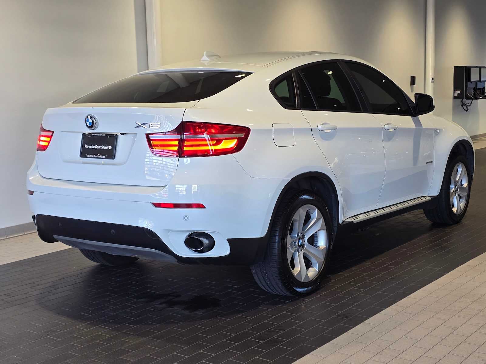 2014 BMW X6 xDrive 35i xDrive35i