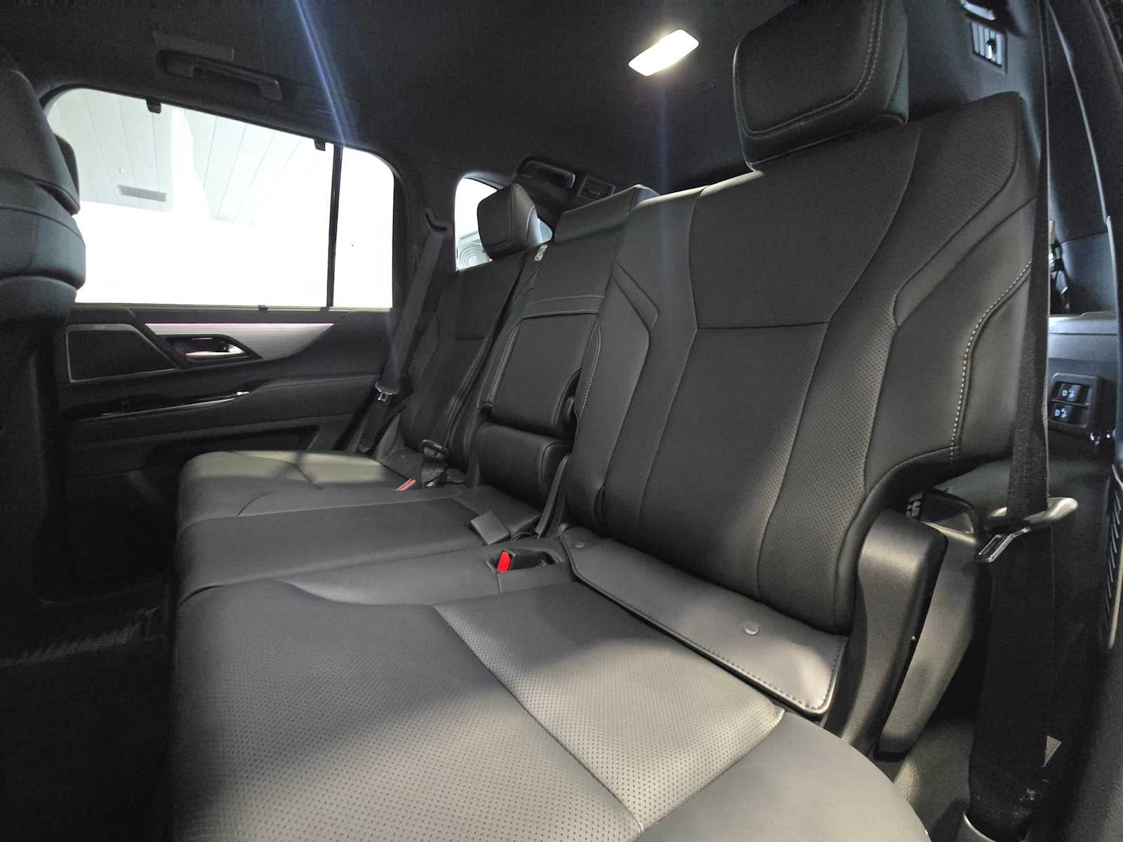 2026 Lexus LX 700h F SPORT Handling