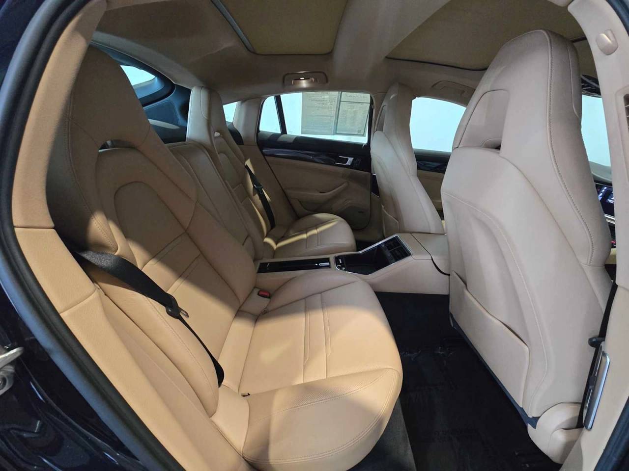 2020 Porsche Panamera Panamera 4