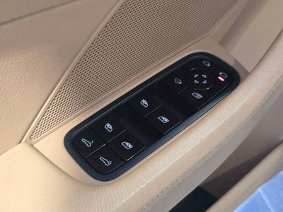 2020 Porsche Panamera Panamera 4
