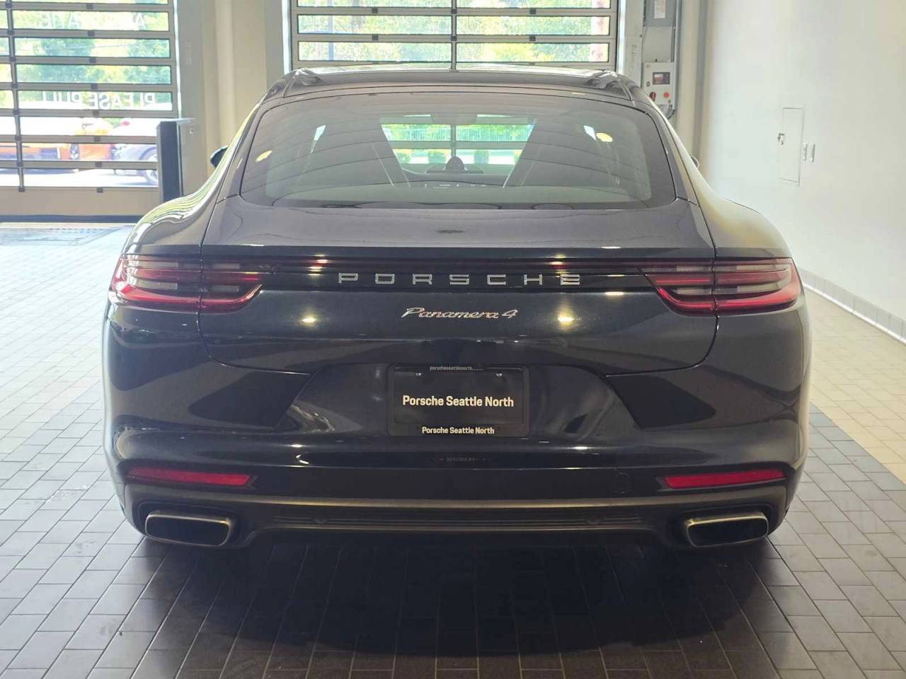 2020 Porsche Panamera Panamera 4