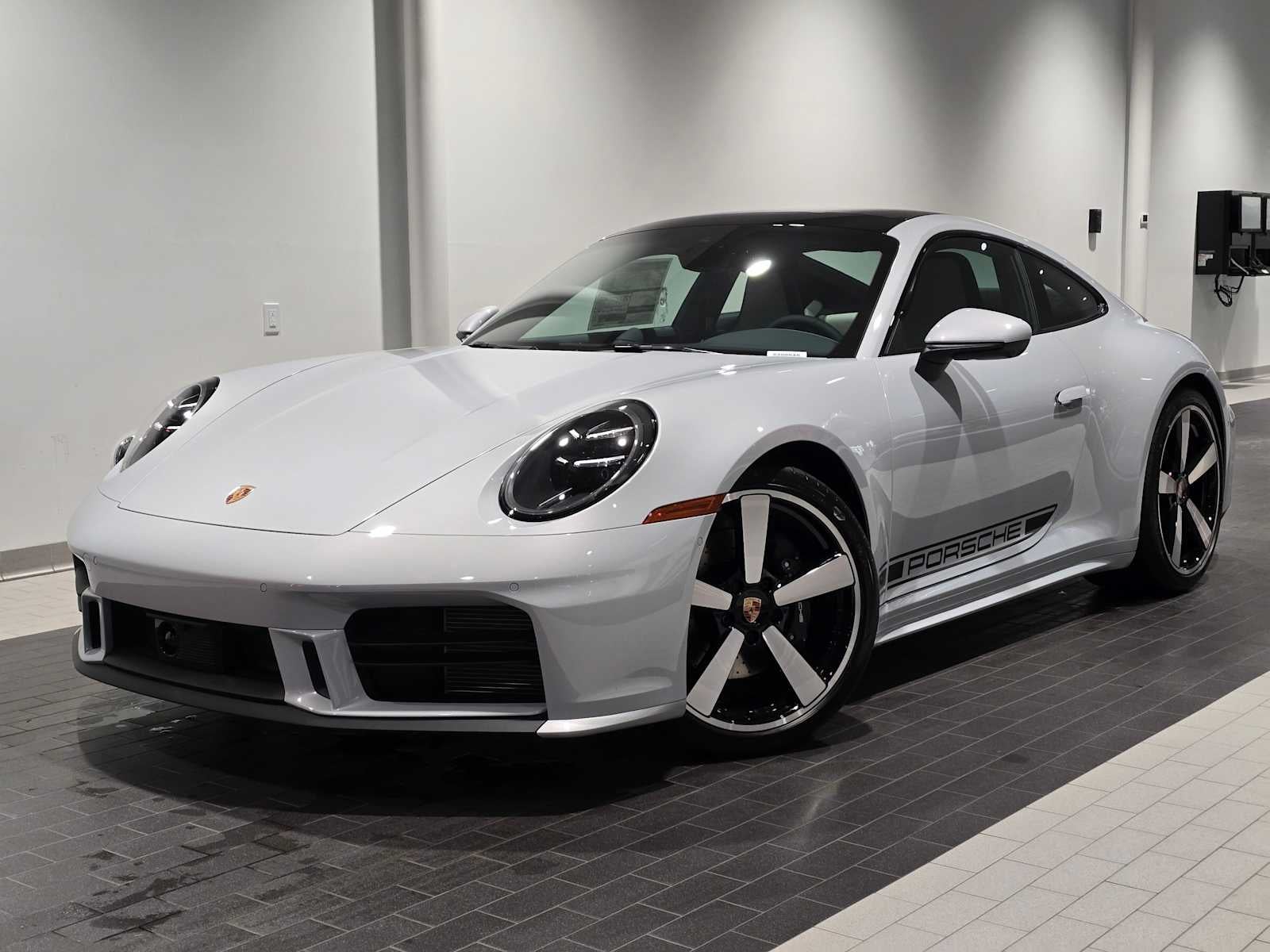 2026 Porsche 911 Carrera