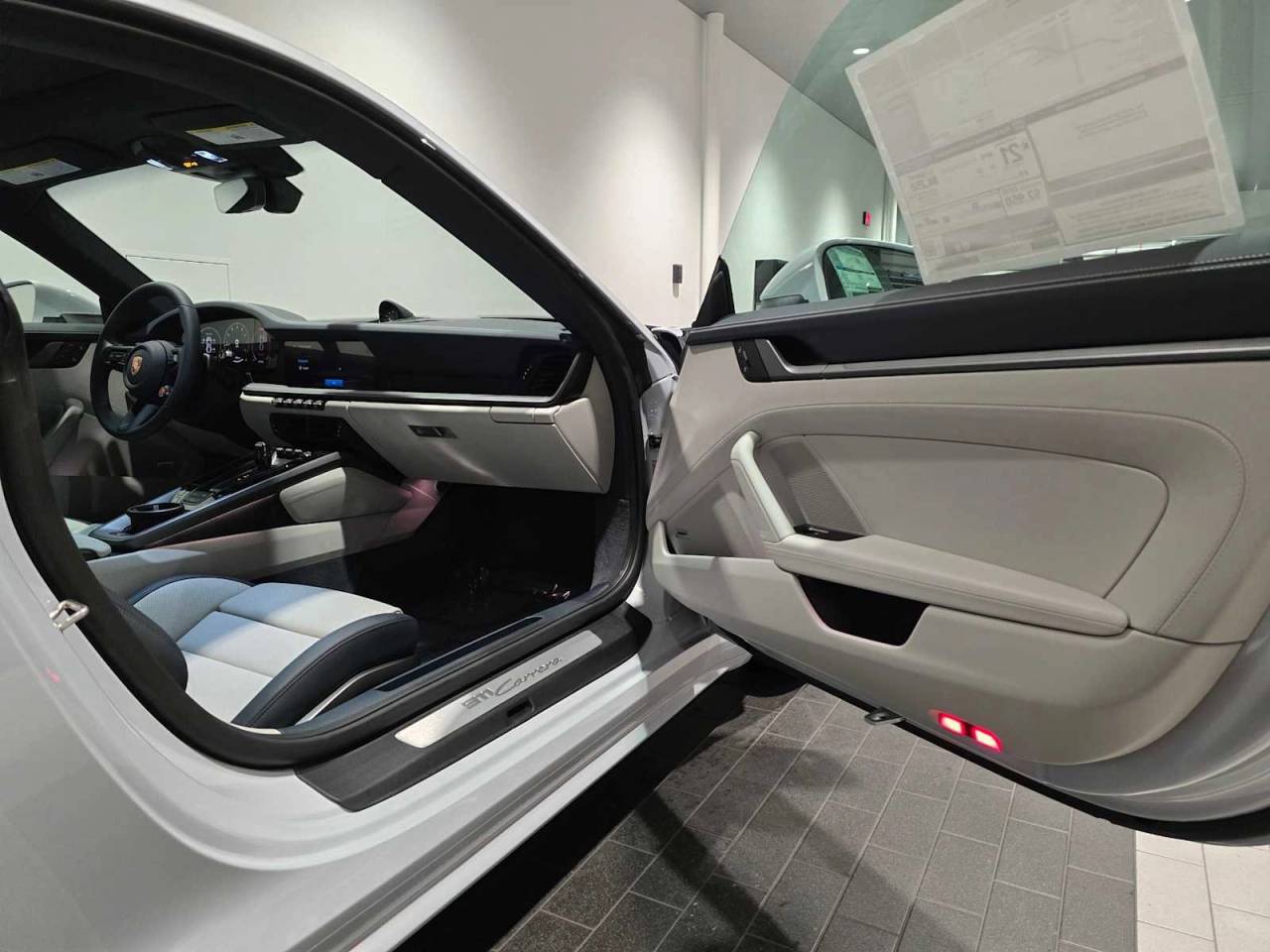 2026 Porsche 911 Carrera