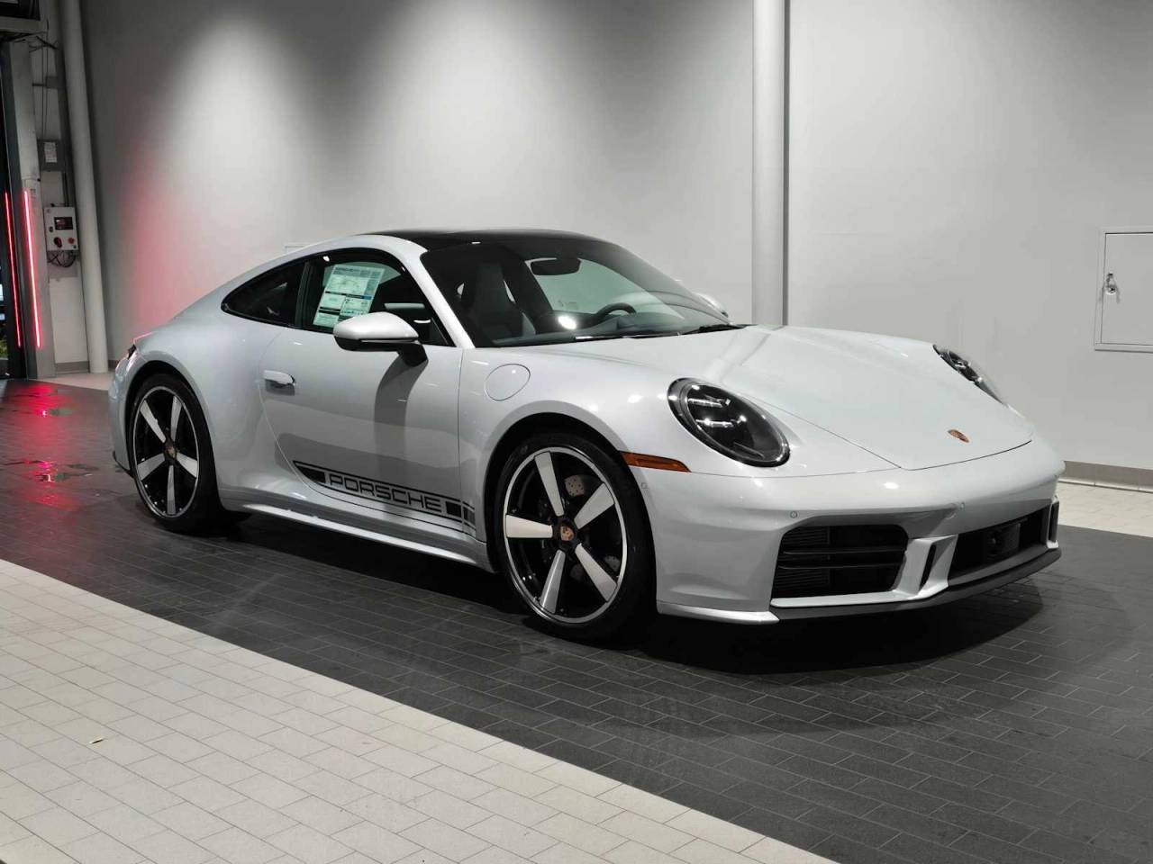 2026 Porsche 911 Carrera