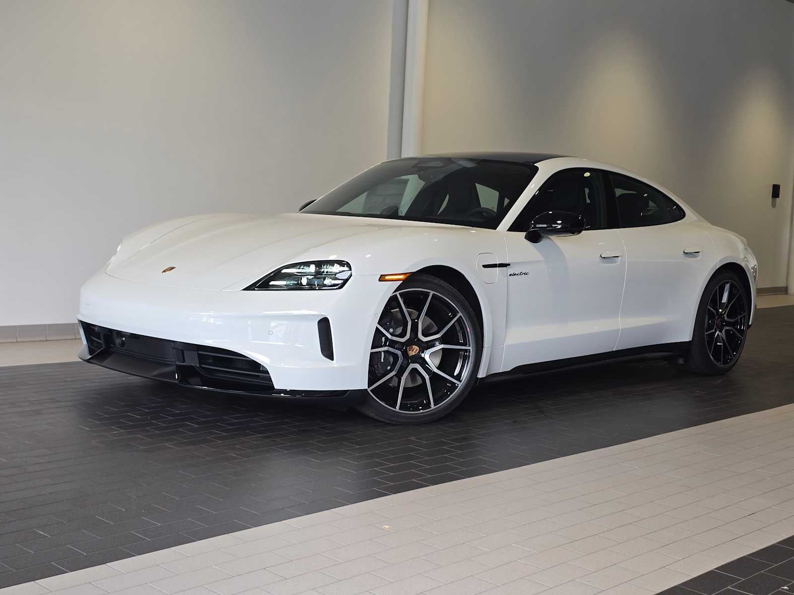 2026 Porsche Taycan Taycan 4 Black Edition