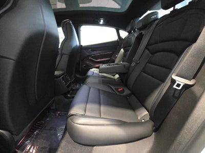 2026 Porsche Taycan Taycan 4 Black Edition
