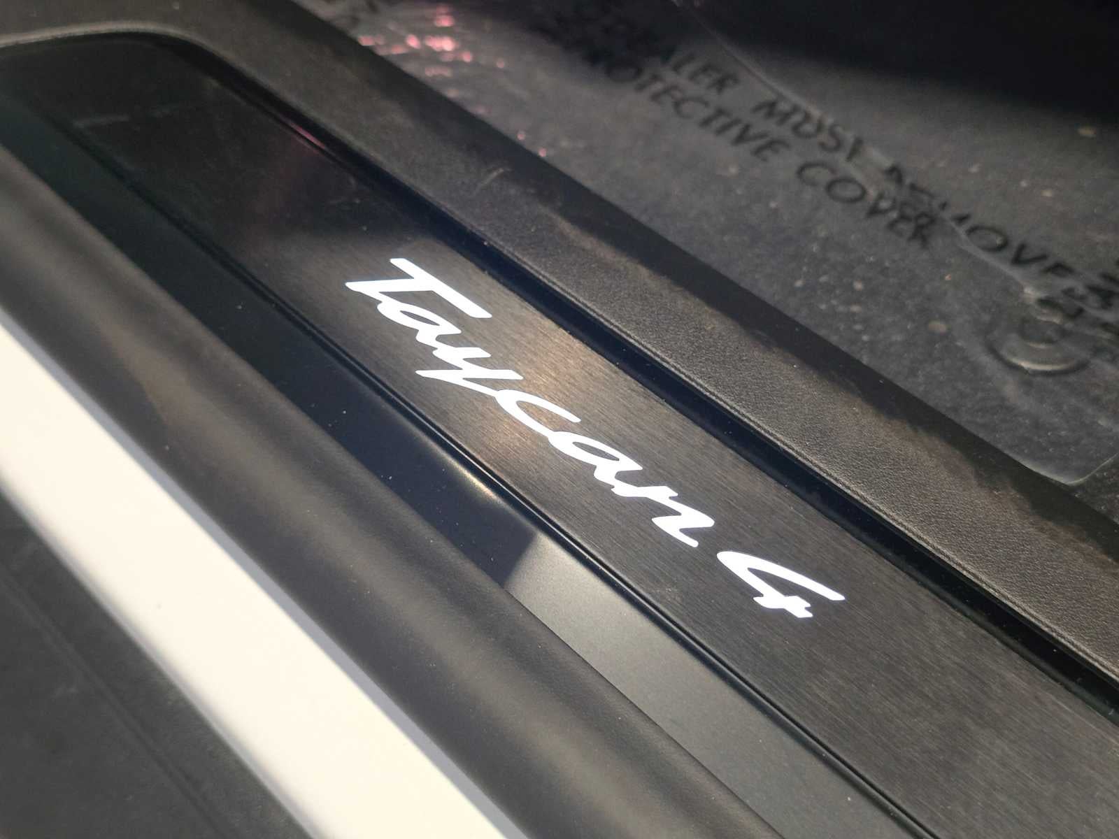 2026 Porsche Taycan Taycan 4 Black Edition