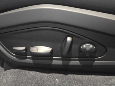 2026 Porsche Taycan Taycan 4 Black Edition