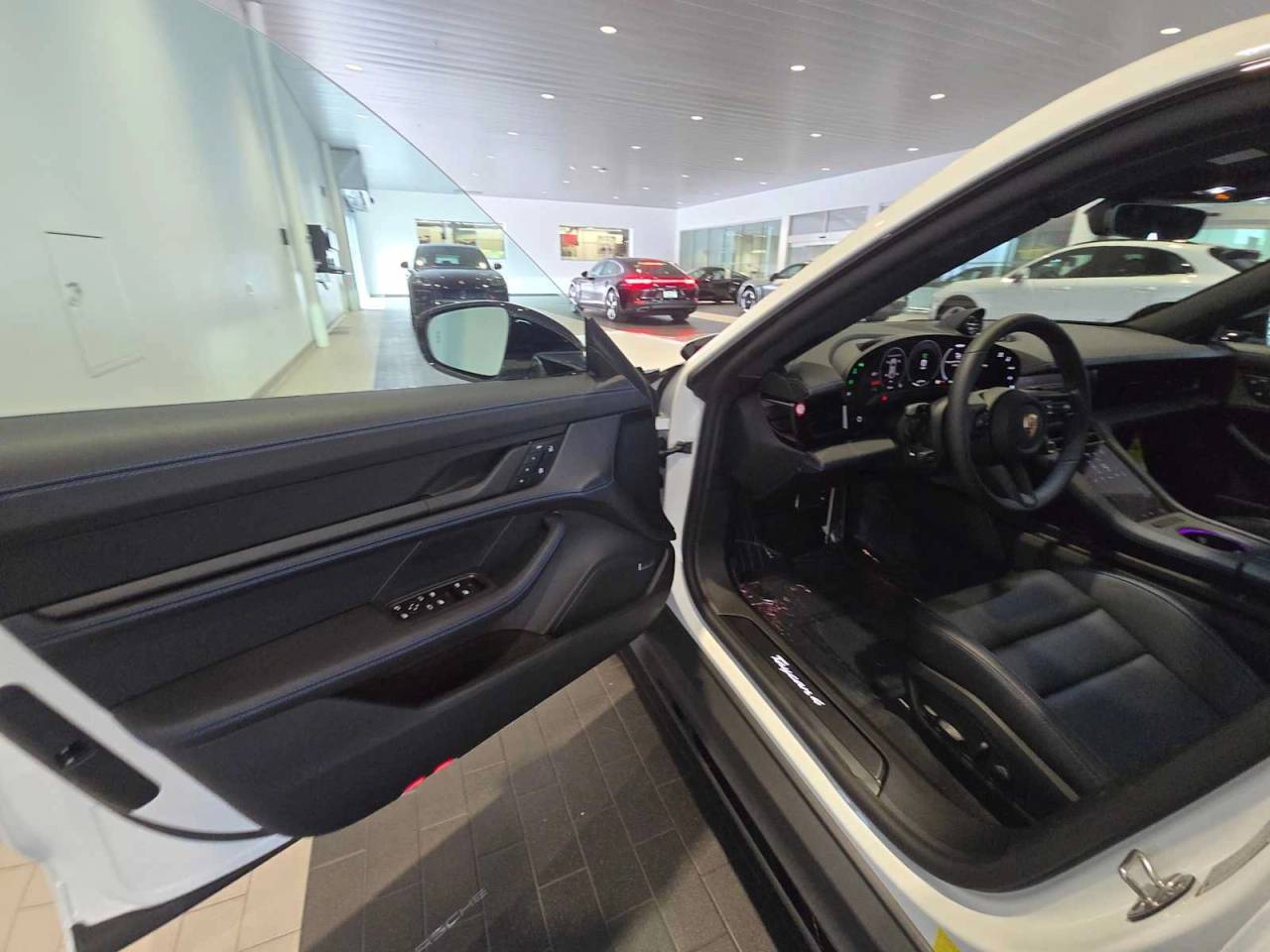2026 Porsche Taycan Taycan 4 Black Edition