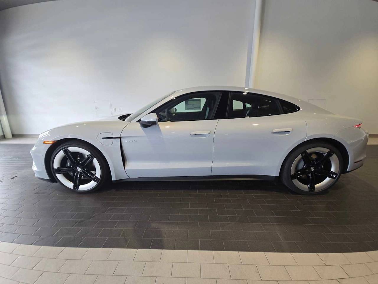 2026 Porsche Taycan Taycan 4