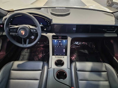 2025 Porsche Taycan 4