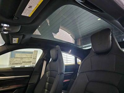 2025 Porsche Taycan 4