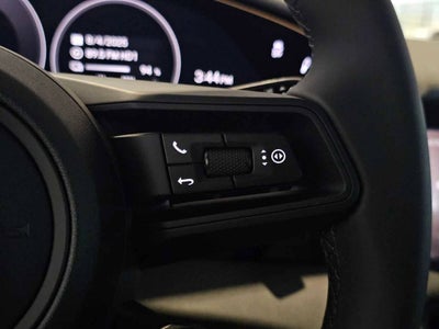 2025 Porsche Taycan 4