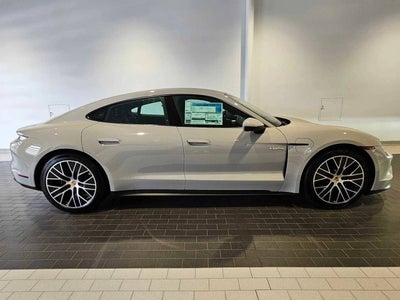2025 Porsche Taycan 4