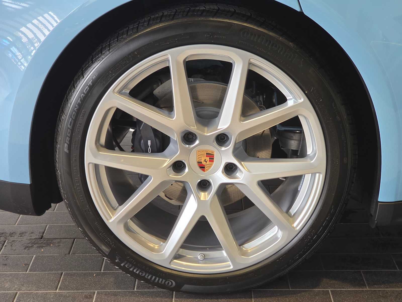 2026 Porsche Panamera 4