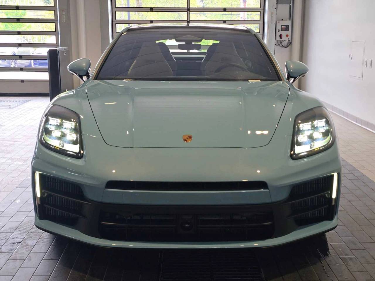 2026 Porsche Panamera 4