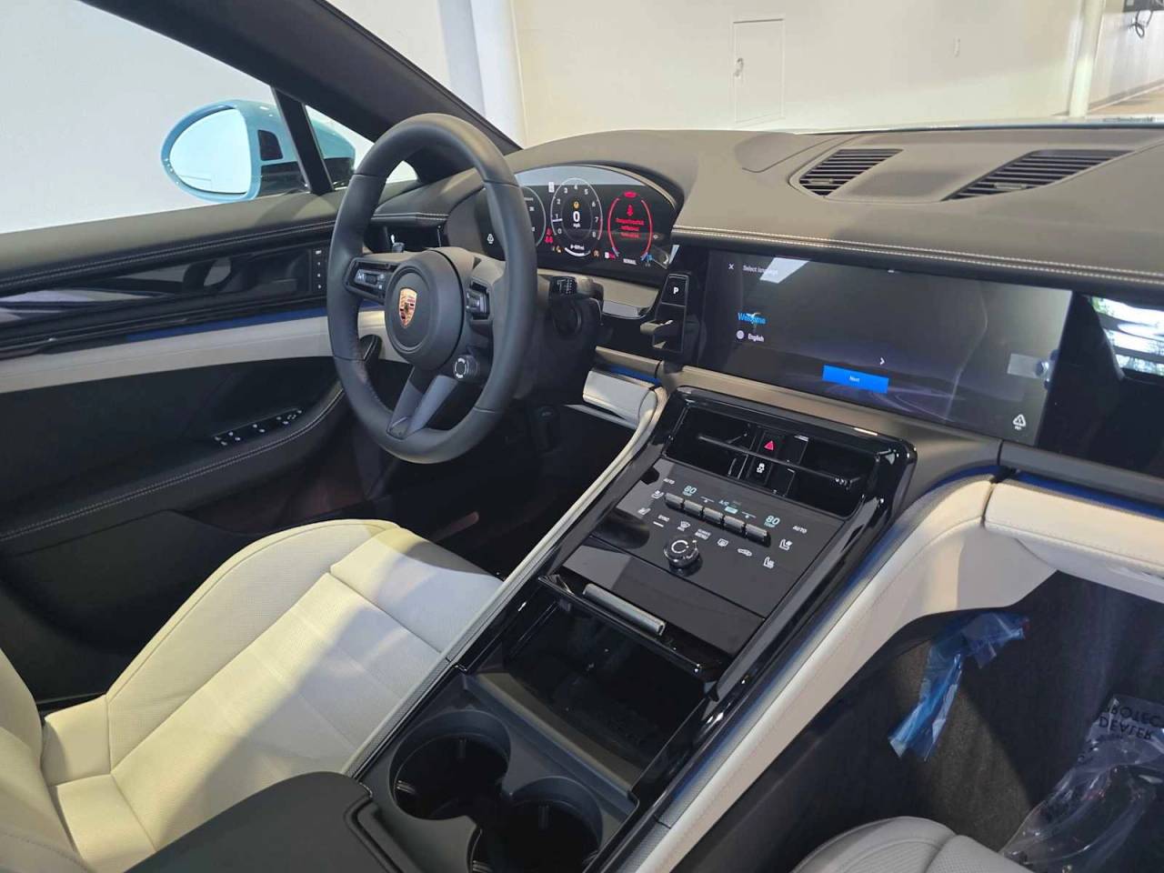 2026 Porsche Panamera 4