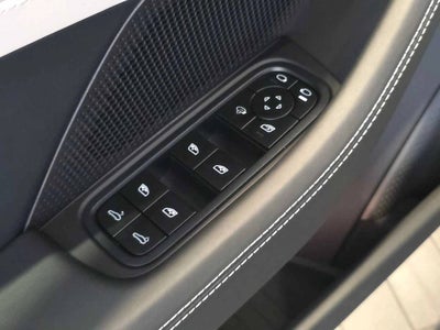 2026 Porsche Panamera Panamera 4