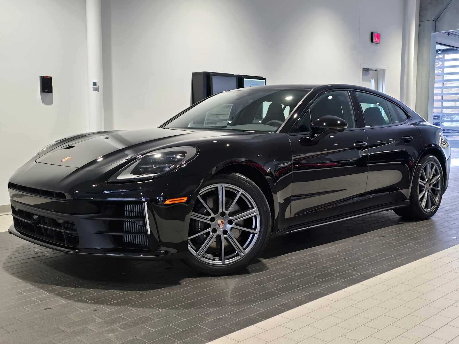 2026 Porsche Panamera Base