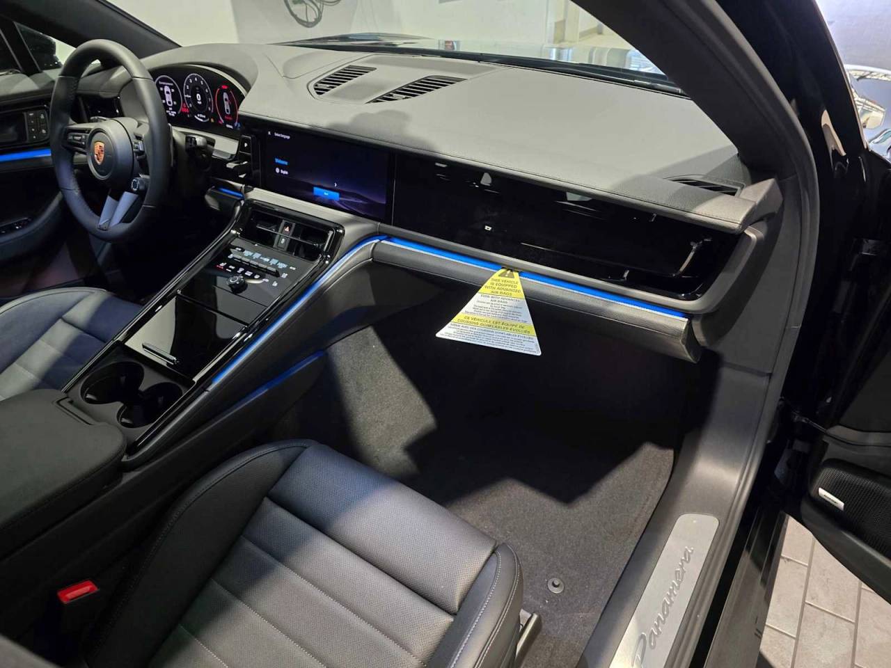 2026 Porsche Panamera Base