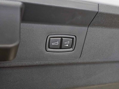 2025 Porsche Panamera 4