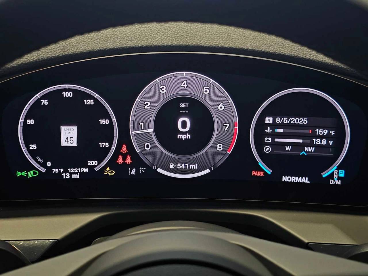 2025 Porsche Panamera 4