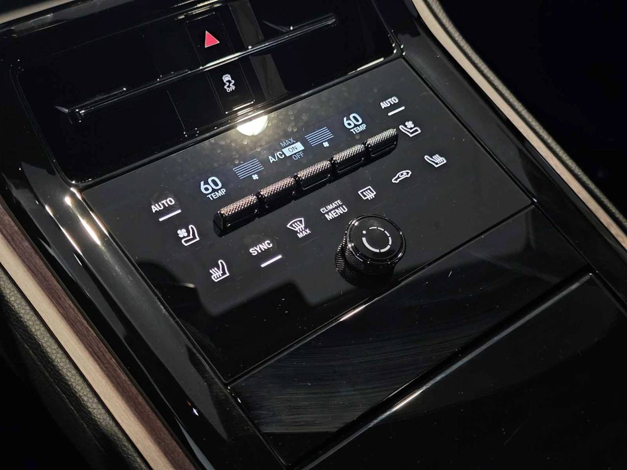 2025 Porsche Panamera 4