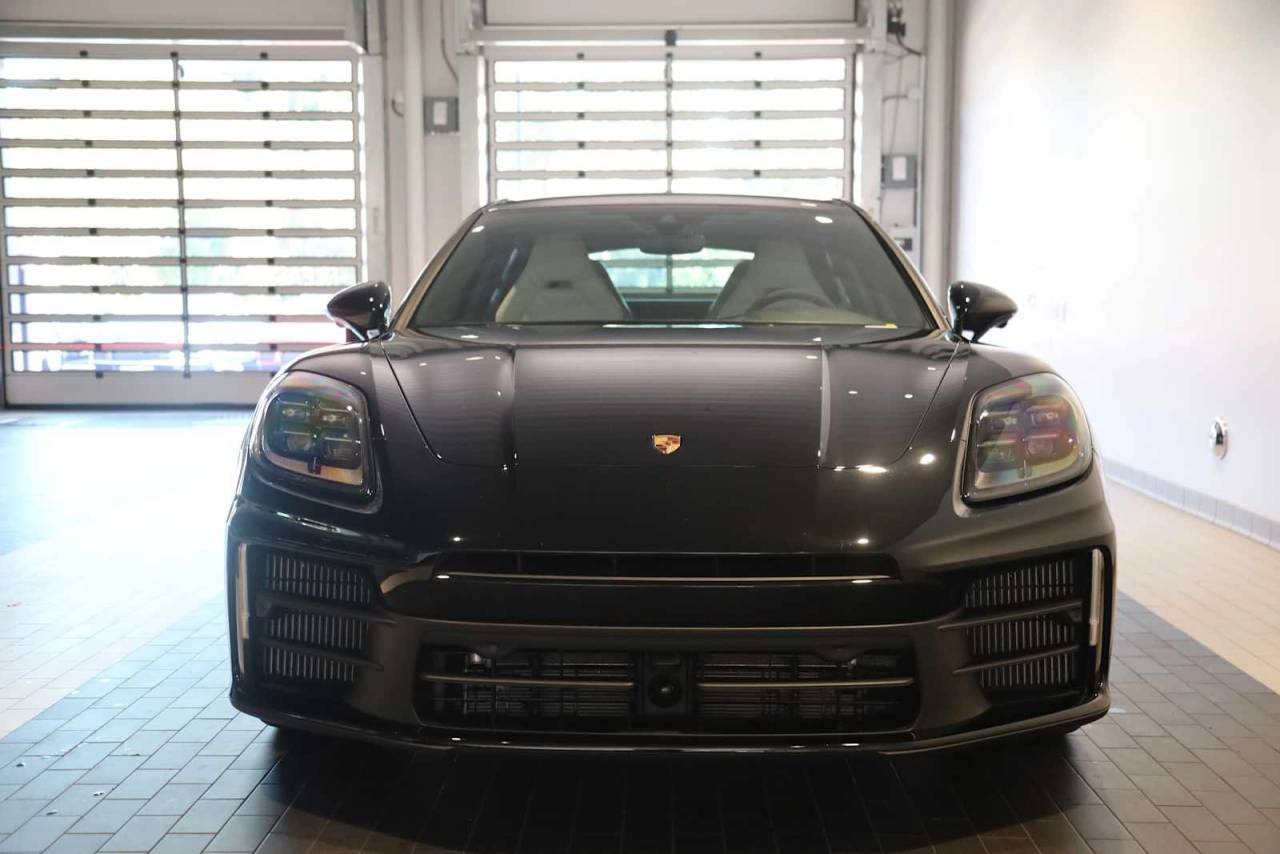2025 Porsche Panamera Panamera