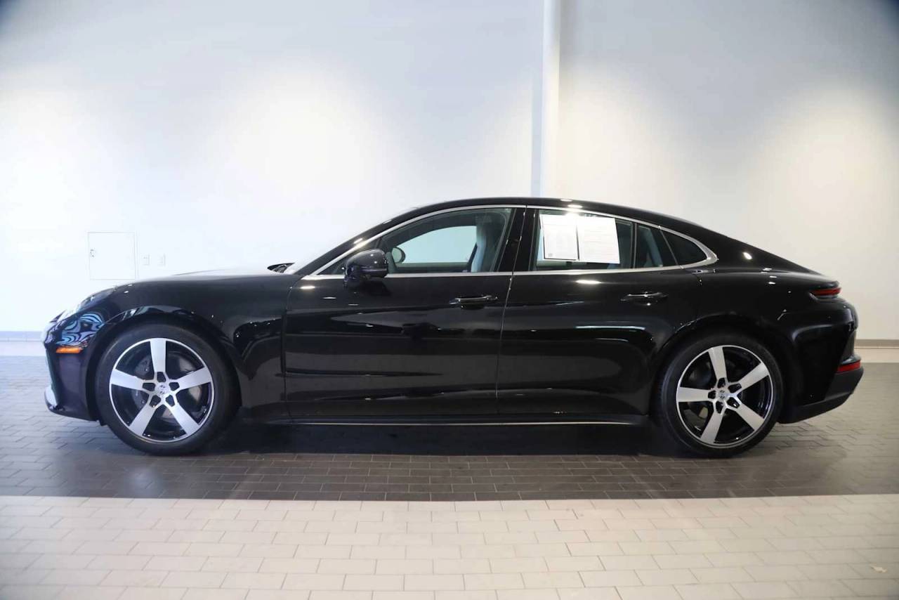 2025 Porsche Panamera Panamera