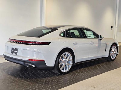 2025 Porsche Panamera 4