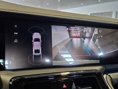 2025 Porsche Panamera 4