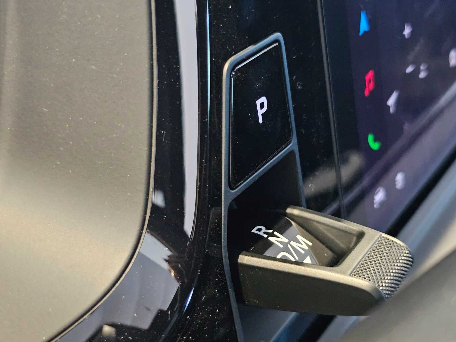 2024 Porsche Panamera 4