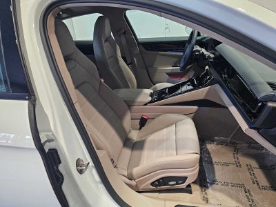 2025 Porsche Panamera 4