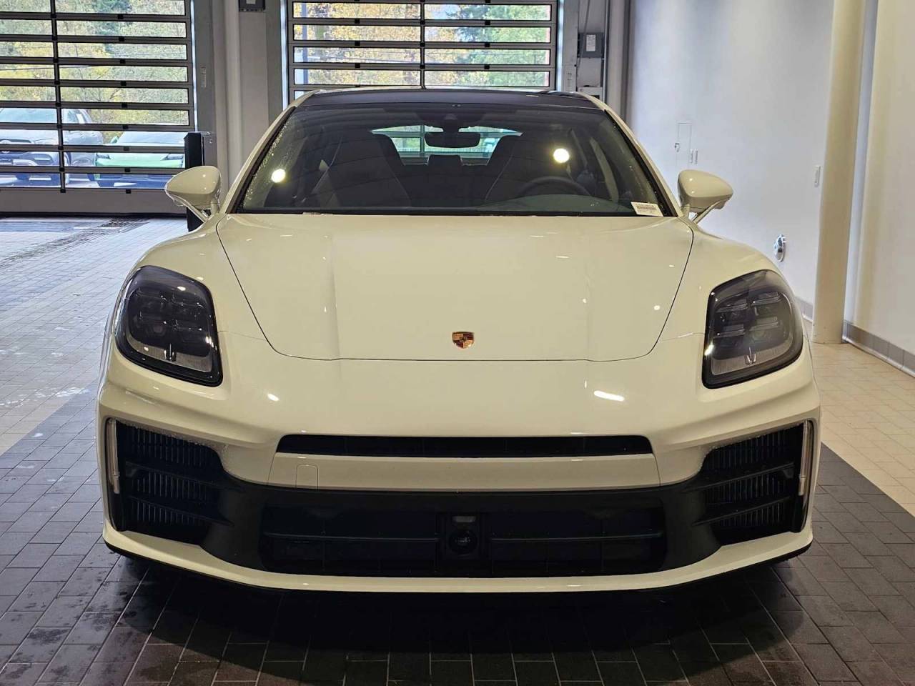 2025 Porsche Panamera 4