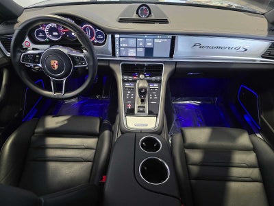 2018 Porsche Panamera Panamera 4S
