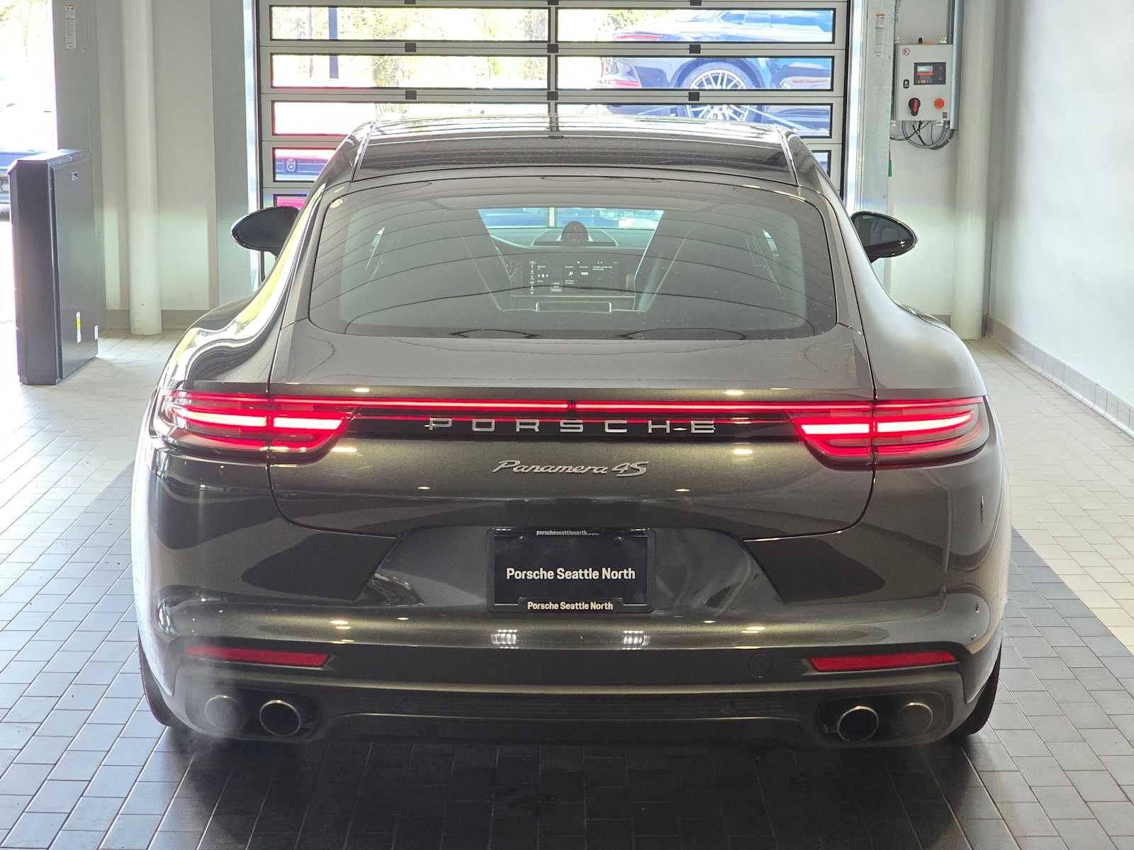 2018 Porsche Panamera Panamera 4S