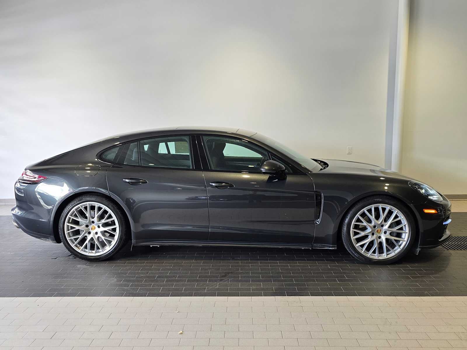2018 Porsche Panamera Panamera 4S
