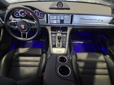 2018 Porsche Panamera Panamera 4S