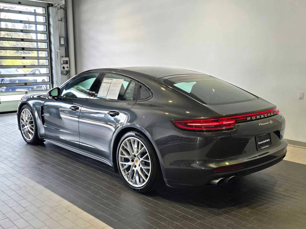 2018 Porsche Panamera Panamera 4S