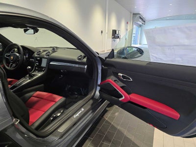 2025 Porsche 718 Cayman S