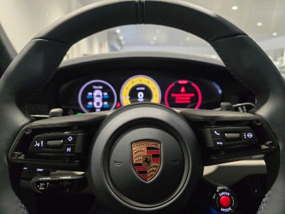 2026 Porsche 911 Carrera 4 GTS