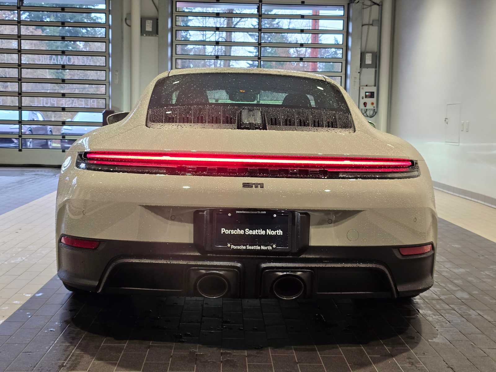 2026 Porsche 911 Carrera 4 GTS