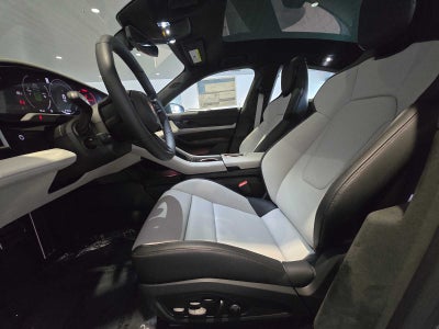 2026 Porsche Taycan Taycan GTS