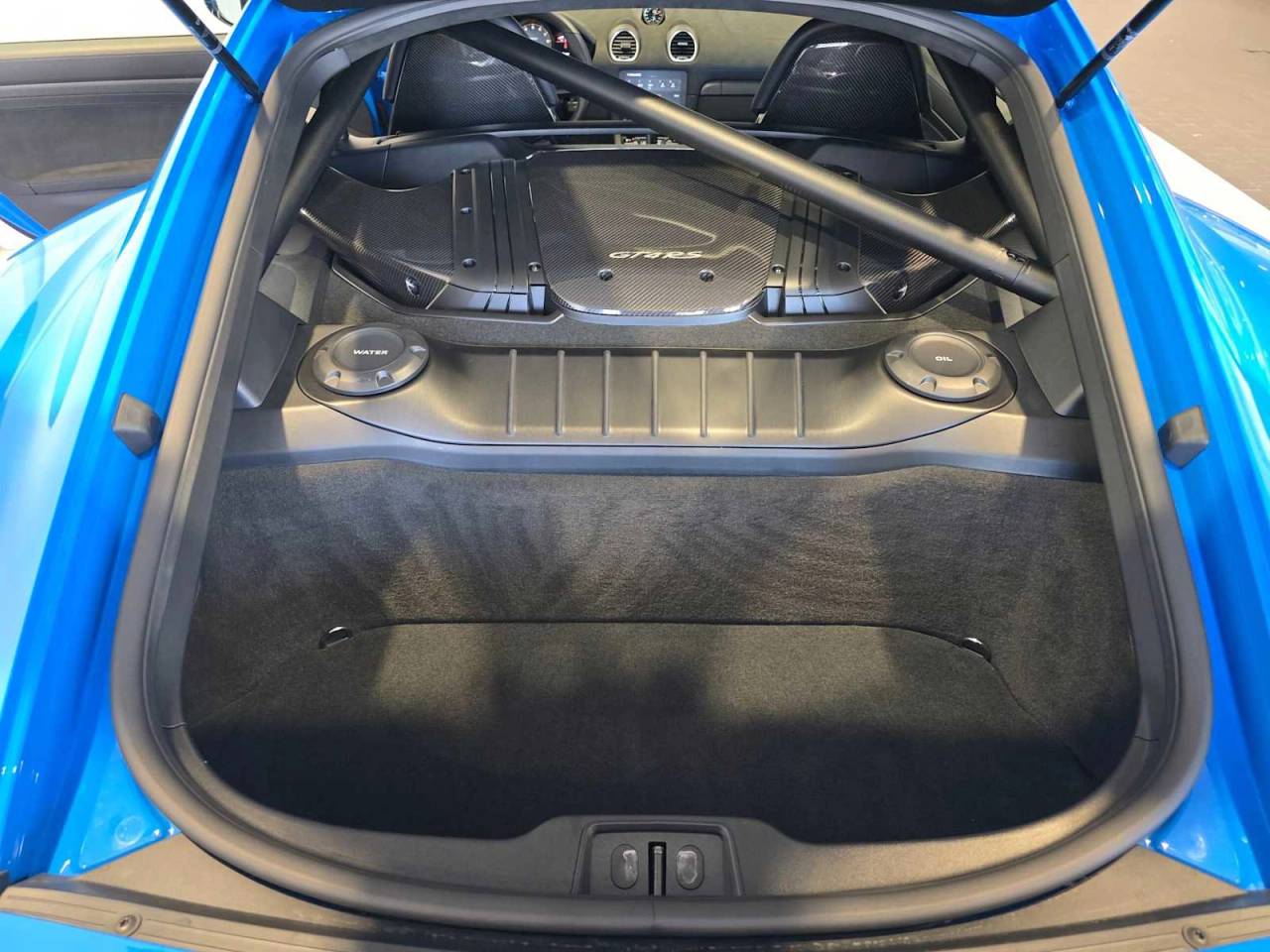 2023 Porsche 718 Cayman GT4 RS